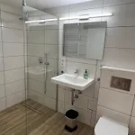 Ferienwohnung/monteurwohnung In Ruhigem Innenhof