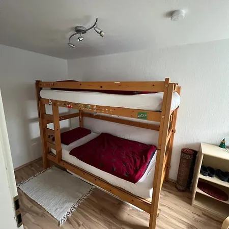 Apartment Ferienwohnung/monteurwohnung In Ruhigem Innenhof *