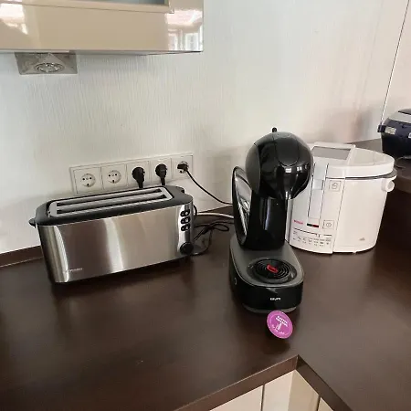 Apartment Ferienwohnung/monteurwohnung In Ruhigem Innenhof