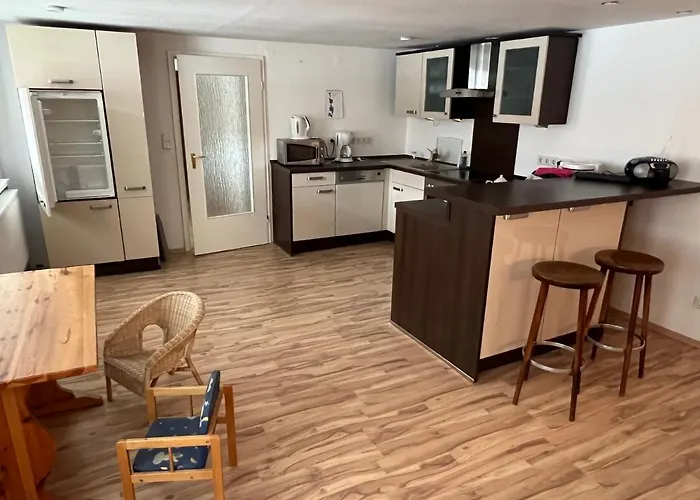 Apartman Ferienwohnung/monteurwohnung In Ruhigem Innenhof